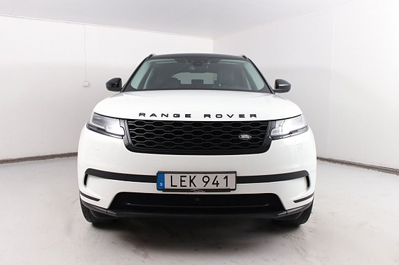 Land Rover Range Rover Velar 4 of 27