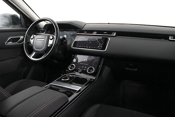 Land Rover Range Rover Velar 22 of 27