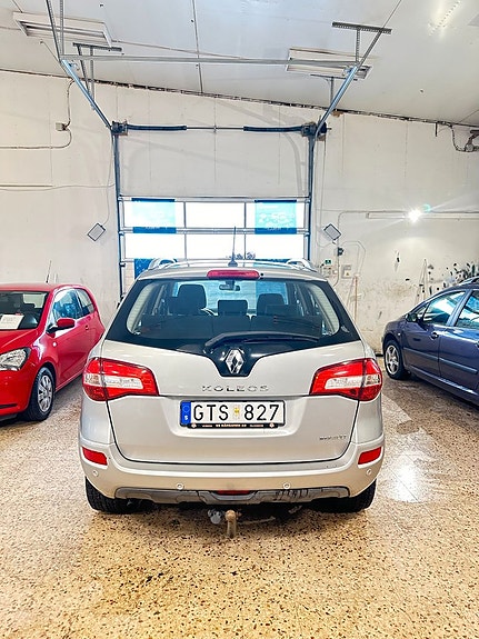 Renault Koleos 14 of 14