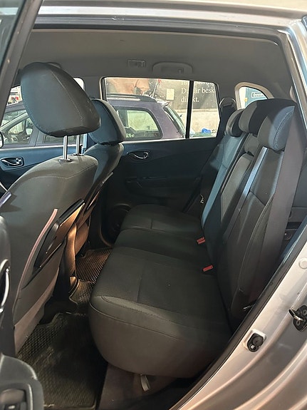 Renault Koleos 8 of 14
