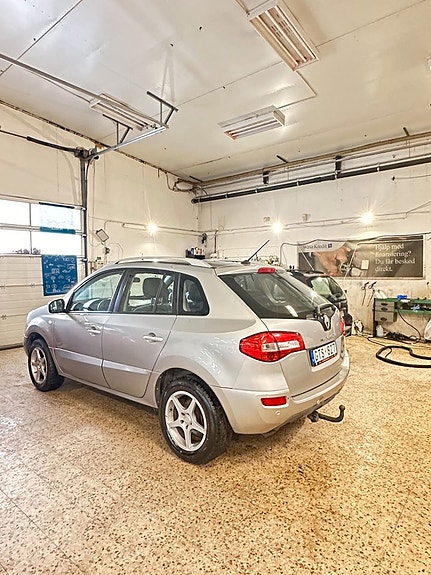 Renault Koleos 4 of 5