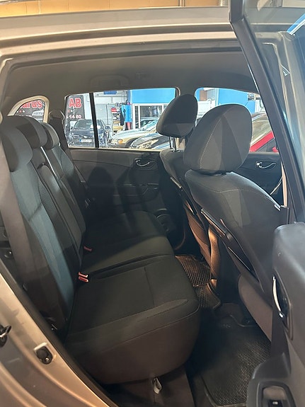 Renault Koleos 10 of 14