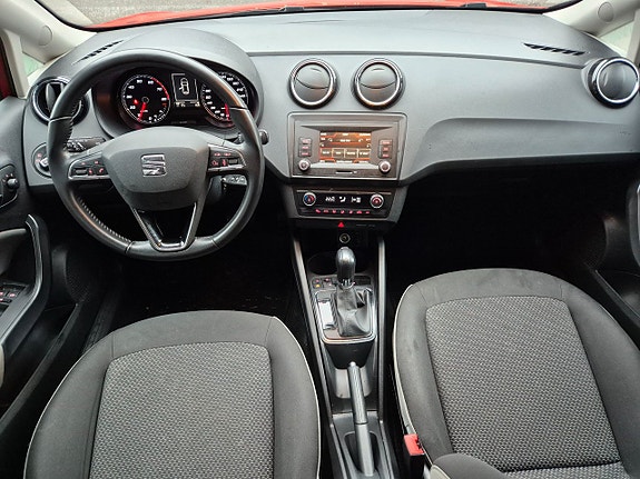 Seat Ibiza 4 of 5