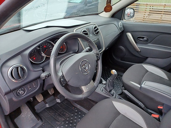 Dacia Sandero Stepway 14 of 18