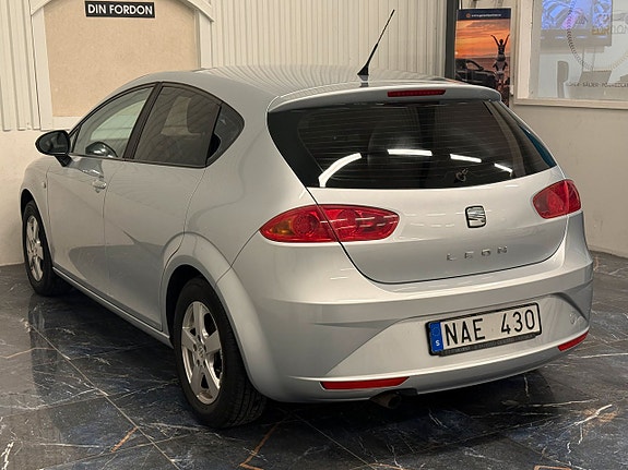 Seat Leon 4 of 5