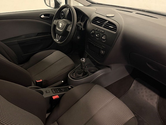 Seat Leon 9 of 14