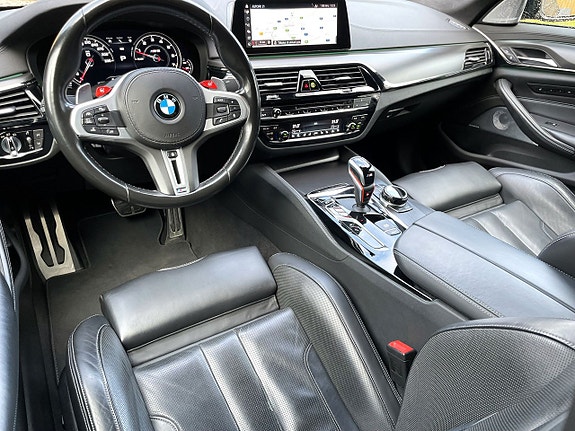 BMW M5 4 of 8
