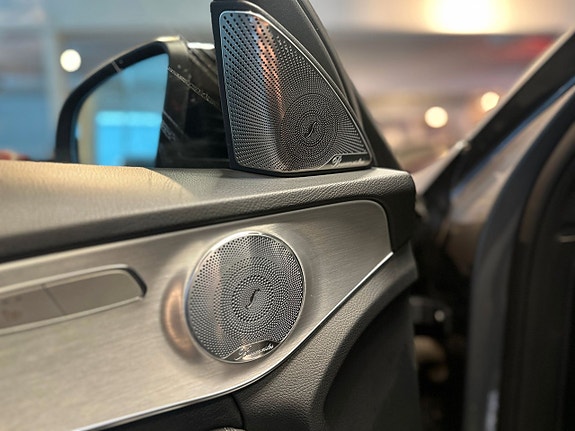 Mercedes-Benz C300 15 of 20