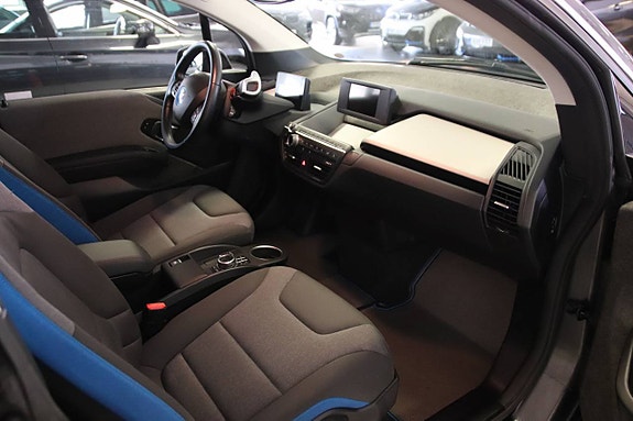 BMW i3 6 of 8