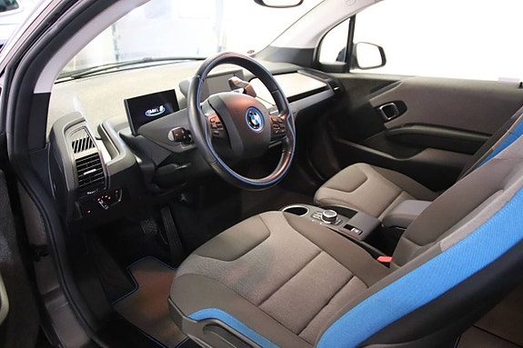 BMW i3 2 of 5