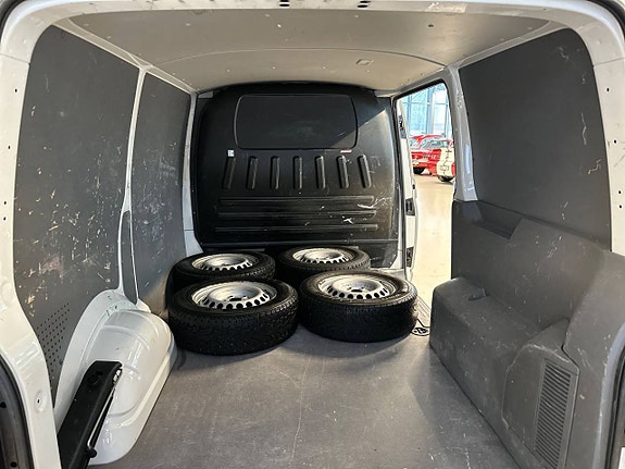Volkswagen Transporter 13 of 25