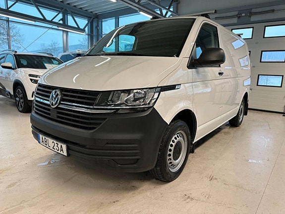 Volkswagen Transporter 3 of 5
