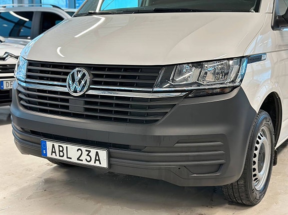 Volkswagen Transporter 4 of 5