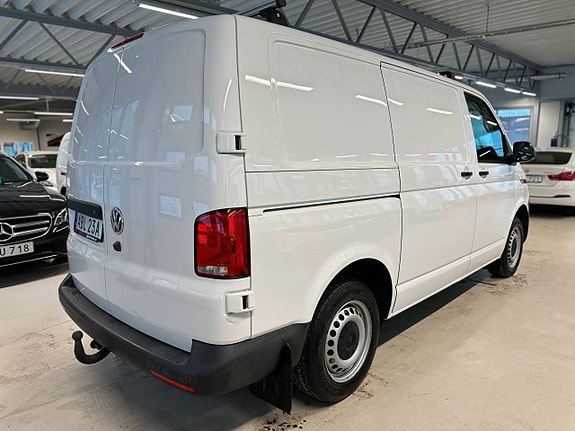 Volkswagen Transporter 8 of 25