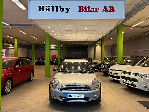 MINI Clubman One 2 of 13