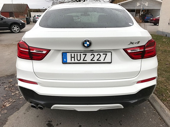 BMW X4 9 of 9