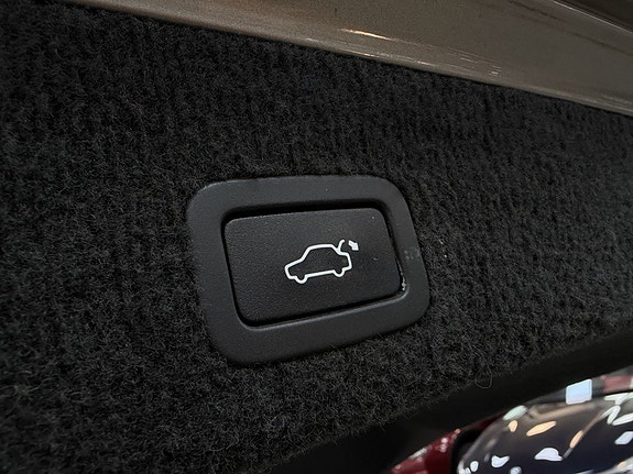 Volvo V70 13 of 21