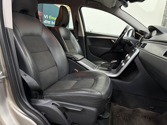 Volvo V70 15 of 21