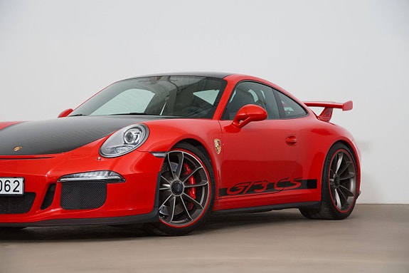 Porsche 911 3 of 5