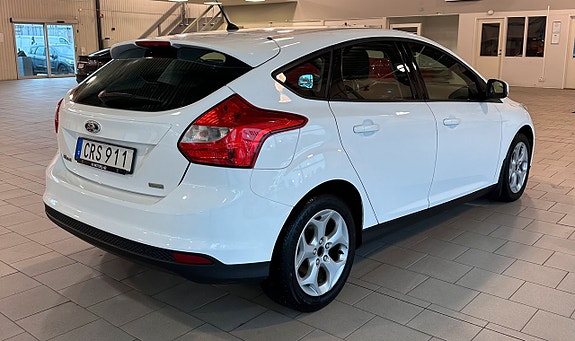 Ford Focus 3 of 5