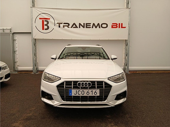 Audi A4 allroad 2 of 5