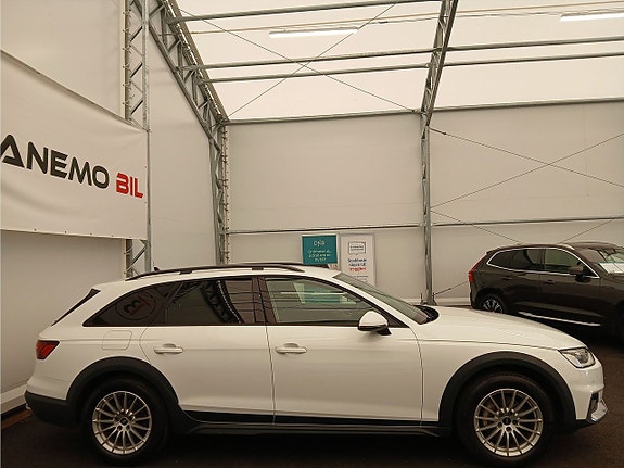 Audi A4 allroad 4 of 5