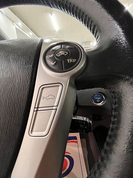 Toyota Prius Plug-in Hybrid 14 of 14