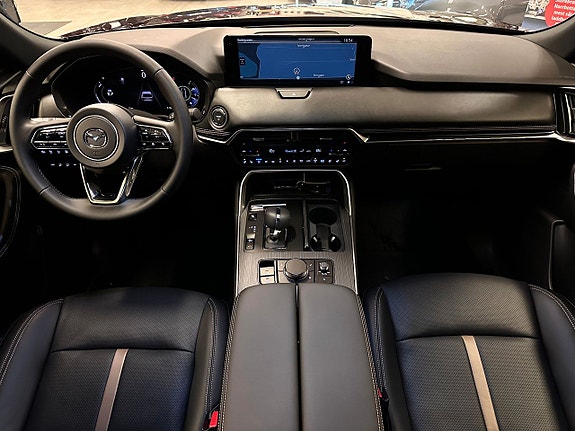 Mazda CX-80 14 of 30