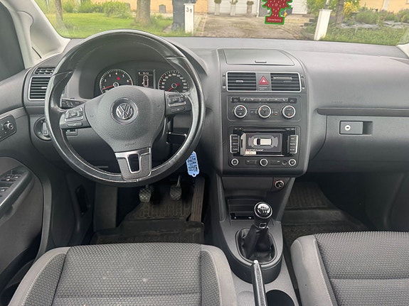 Volkswagen Touran 9 of 10
