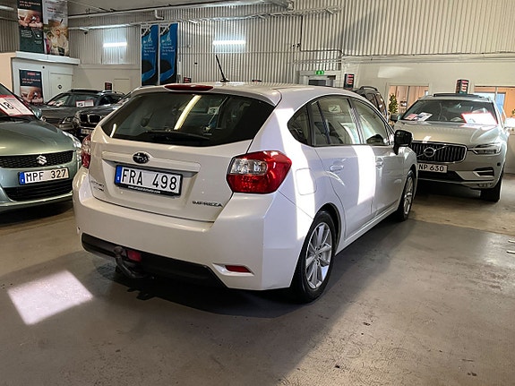 Subaru Impreza 5 of 5
