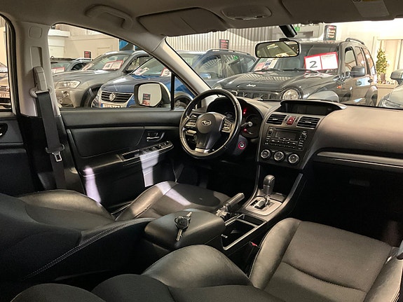 Subaru Impreza 10 of 13