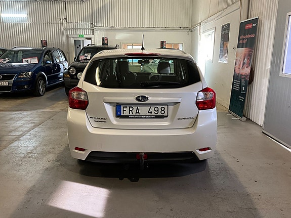 Subaru Impreza 12 of 13