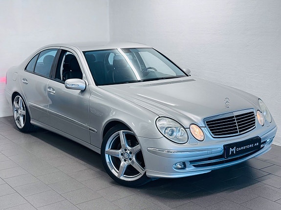 Mercedes-Benz E200