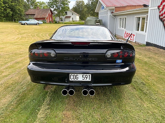 Chevrolet Camaro 5 of 5