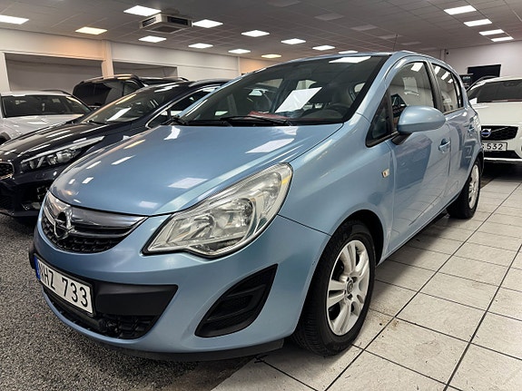 Opel Corsa 2 of 5