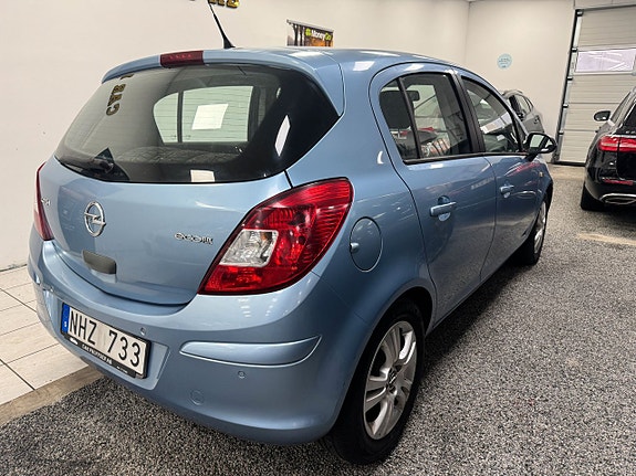 Opel Corsa 4 of 5