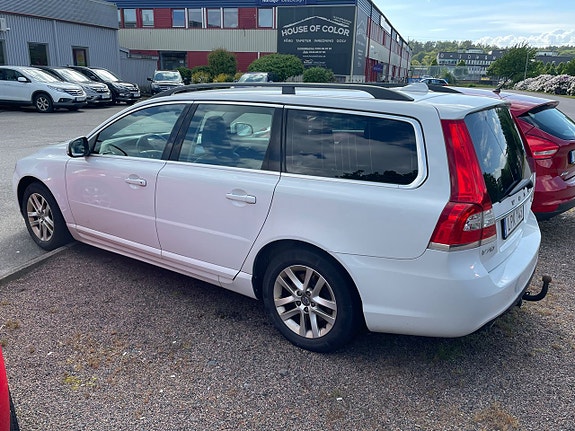 Volvo V70 6 of 9