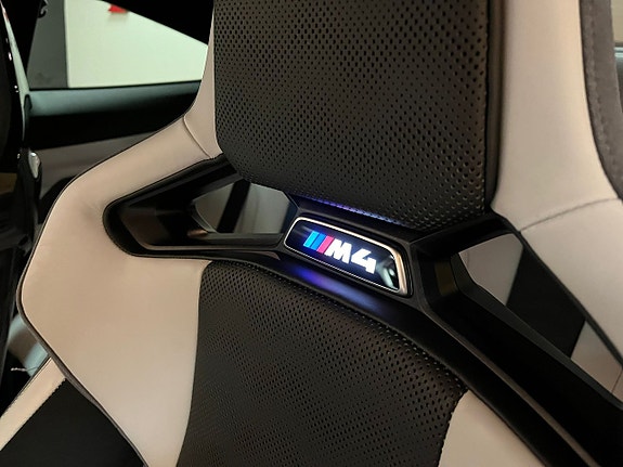 BMW M4 18 of 29