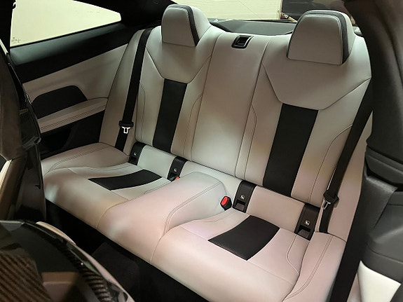 BMW M4 16 of 29