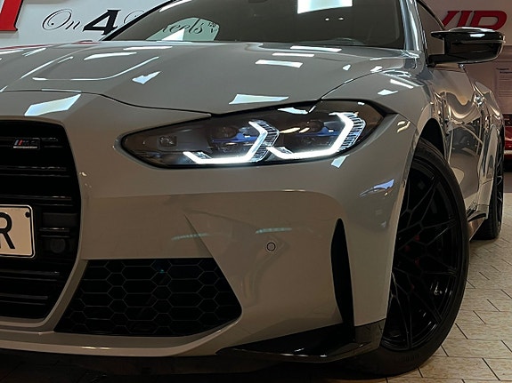 BMW M4 10 of 29