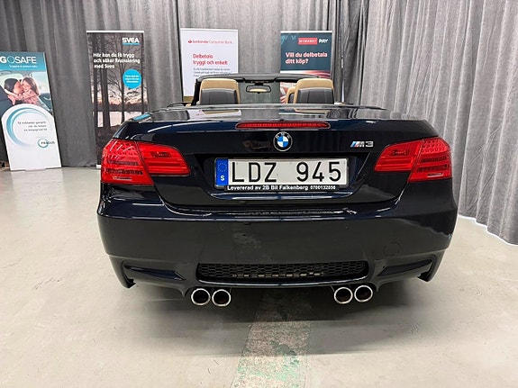 BMW M3 5 of 5