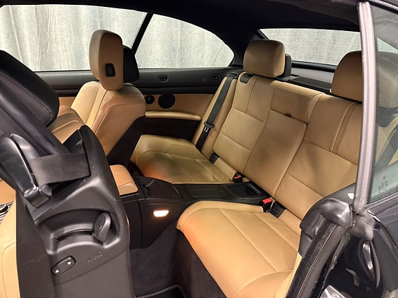BMW M3 8 of 11
