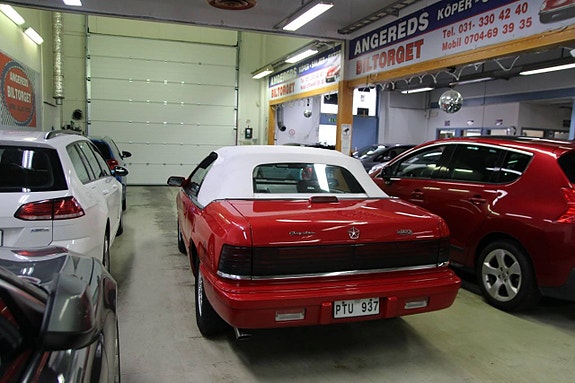 Chrysler Le Baron 6 of 15