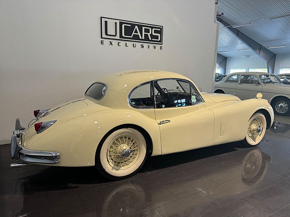 Jaguar XK140 5 of 9