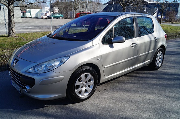 Peugeot 307 3 of 5