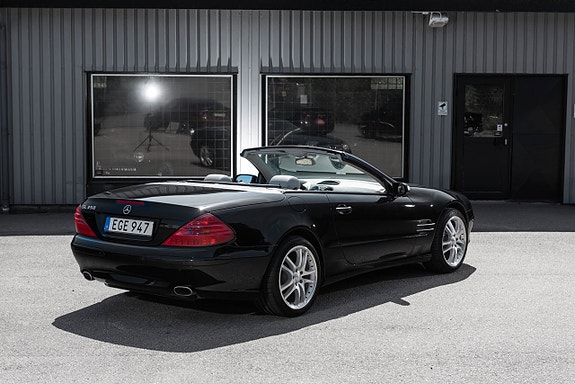 Mercedes-Benz SL350 2 of 5