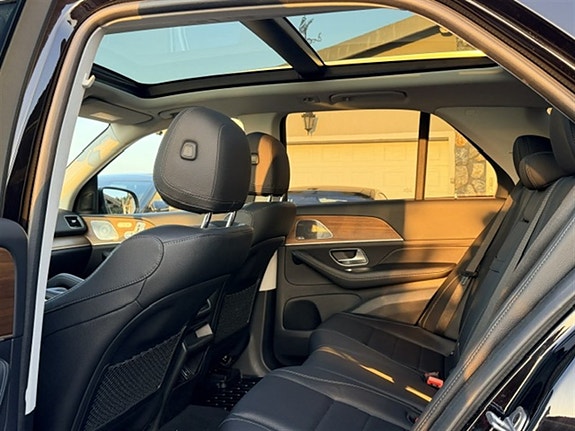 Mercedes-Benz GLE350 de 5 of 5