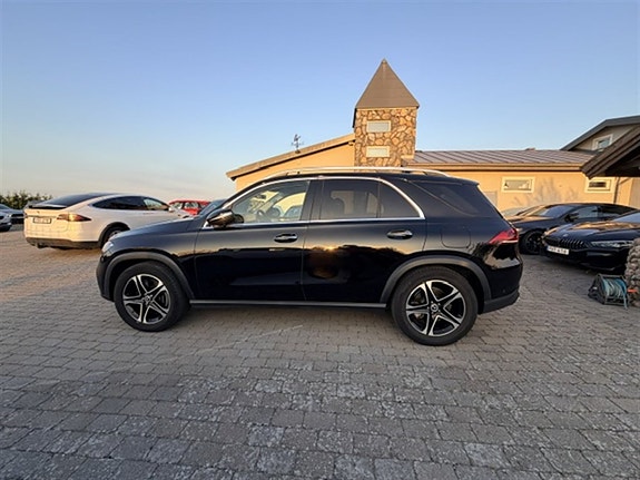 Mercedes-Benz GLE350 de 2 of 5