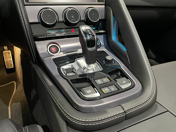 Jaguar F-TYPE 12 of 18