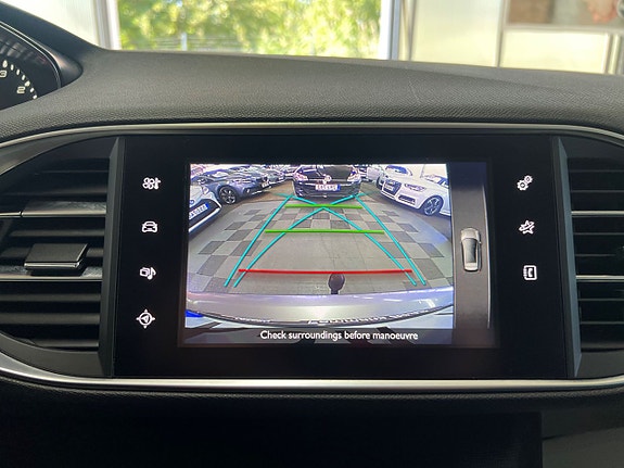 Peugeot 308 13 of 22